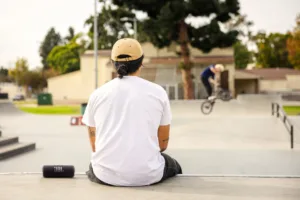 JBL_FLIP7_LIFESTYLE_BMX_258A0212_x1